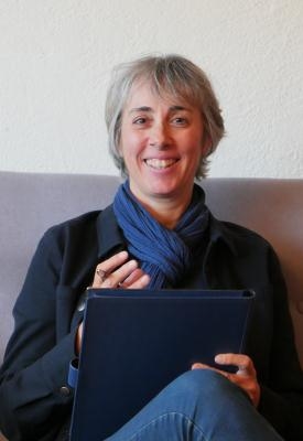 Logo Sophrologue Corinne Mahaut - Essenciels Sophrologie